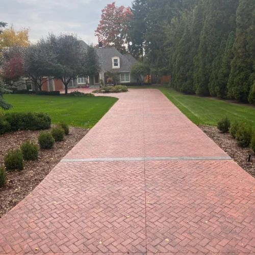 Herringbone-Brick_-Brick-Red-integral-color-Medium-Gray-antiquing-4